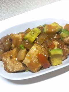 厚揚げとアボカドの炒め物-レシピのメイン写真
