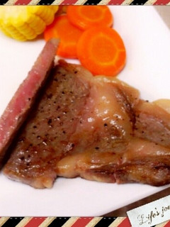 ミディアムレアなビーフステーキの焼き方-レシピのメイン写真