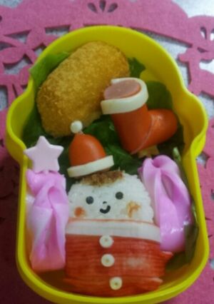 簡単キャラ弁♪女の子のサンタクロース-レシピのメイン写真