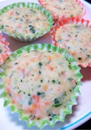 離乳食に☆ほうれん草とにんじんの蒸しパン-レシピのメイン写真