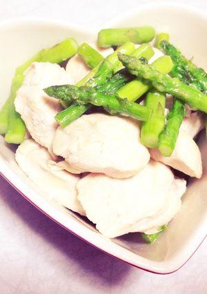 鶏とミニアスパラのしっとり白だし炒め♡-レシピのメイン写真