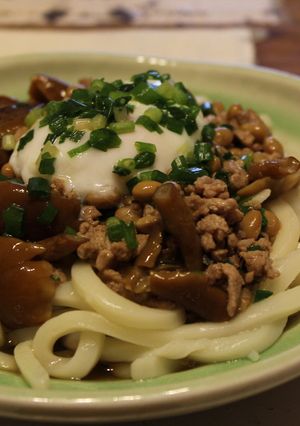 なめこと納豆のぶっかけうどん-レシピのメイン写真