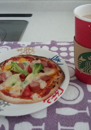 トルティーヤピザで簡単お手軽ひとりランチ-レシピのメイン写真