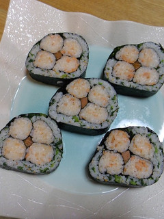 華やか♪ 金ごま&豆苗で作る細工寿司☆彡-レシピのメイン写真