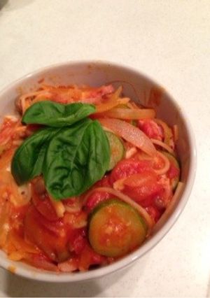 モッツァレラ＆トマト＆ズッキーニのパスタ-レシピのメイン写真