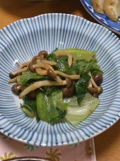レタスとしめじのオイスターソース炒め-レシピのメイン写真