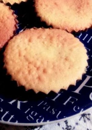 おこちゃま大好きサクッふわっマドレーヌ-レシピのメイン写真