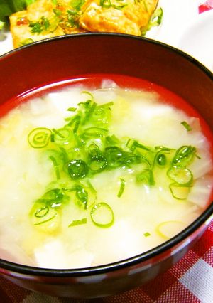 冬の旨み♡とろ~り甘い味噌汁-レシピのメイン写真