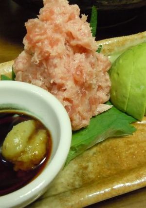 「とろ」とアボカド、食べ比べ♪-レシピのメイン写真