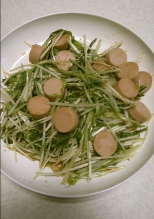 水菜魚肉ソーセージ炒め-レシピのメイン写真