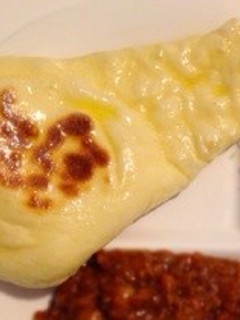 FPかHBで作る!簡単で美味しいナン-レシピのメイン写真