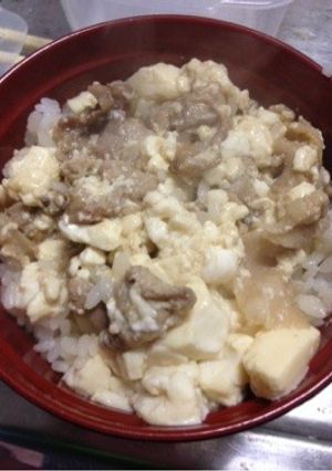 超簡単！豆腐と豚こまでふわふわ丼！-レシピのメイン写真