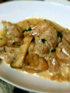 鶏肉とエリンギのクリーム煮-レシピのメイン写真