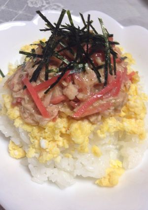 簡単☆シーチキンと紅生姜のごまドレ丼-レシピのメイン写真