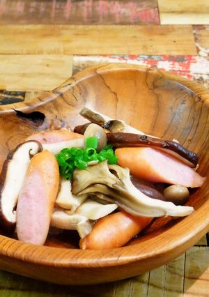 10分あれば十分❢ウインナーと茸の蒸し煮-レシピのメイン写真