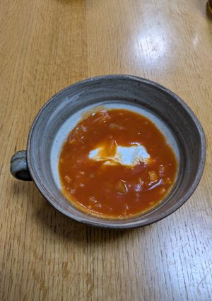 ポーチドエッグ入りトマトスープ-レシピのメイン写真