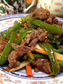 青椒肉絲的炒め物〜カロリー控えめ〜-レシピのメイン写真
