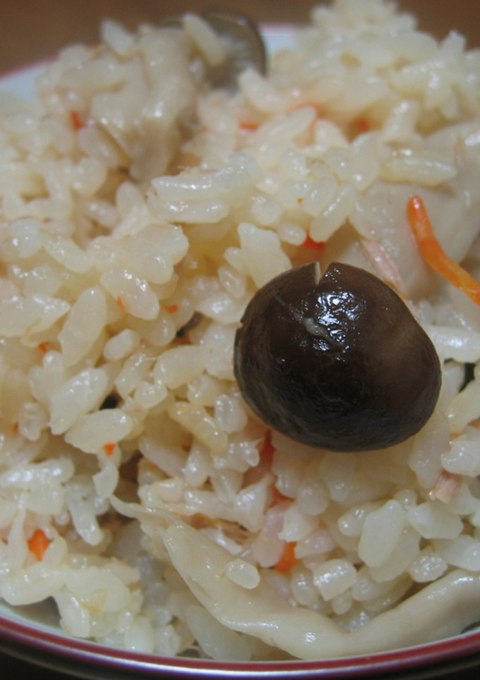 簡単！ツナとしめじの炊き込みご飯-レシピのメイン写真