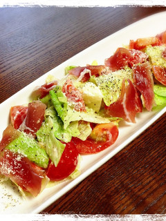 トマトとクリームチーズのデリ風サラダ-レシピのメイン写真