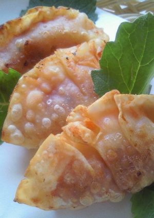 餃子の皮でポテトベーコン♪ピザパイみたい-レシピのメイン写真
