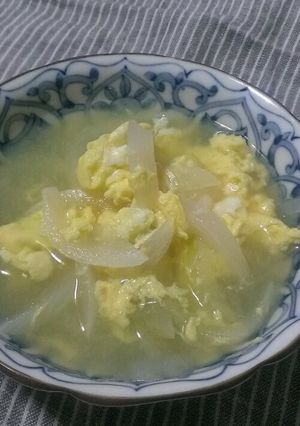材料２つ☆たっぷり新玉ねぎスープ-レシピのメイン写真