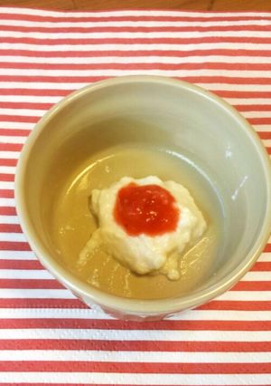 離乳食初期～お豆腐の苺ソースがけ-レシピのメイン写真