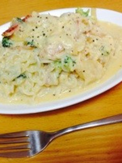 インスタントラーメンでカルボナーラ-レシピのメイン写真