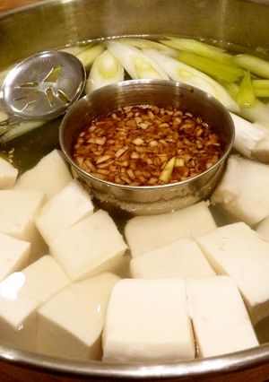 冬の定番☆簡単我が家のタラ入り湯豆腐-レシピのメイン写真