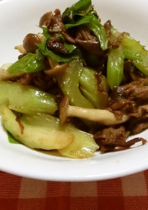 ☆牛肉とセロリのオイスターソース炒め☆-レシピのメイン写真