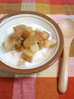 酒粕生姜入り♡あったか林檎のせヨーグルト-レシピのメイン写真