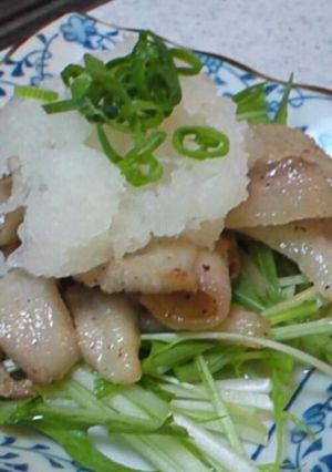 豚トロの炒めもの♪(大根おろしを添えて)-レシピのメイン写真
