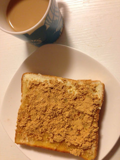 朝食に♡ハチミツきな粉トースト♡-レシピのメイン写真
