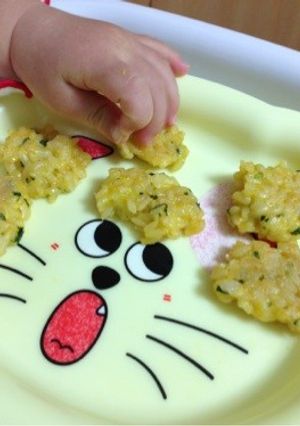 【離乳食後期〜】手づかみ◎卵ご飯おやき-レシピのメイン写真