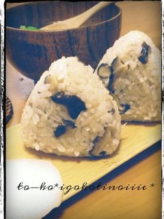 干し椎茸とちりめんの炊き込みおにぎり-レシピのメイン写真