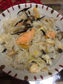 鮭のアラご飯-レシピのメイン写真