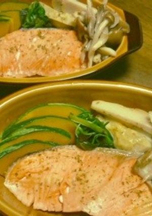 簡単ヘルシー♪鮭のハーブ蒸し-レシピのメイン写真