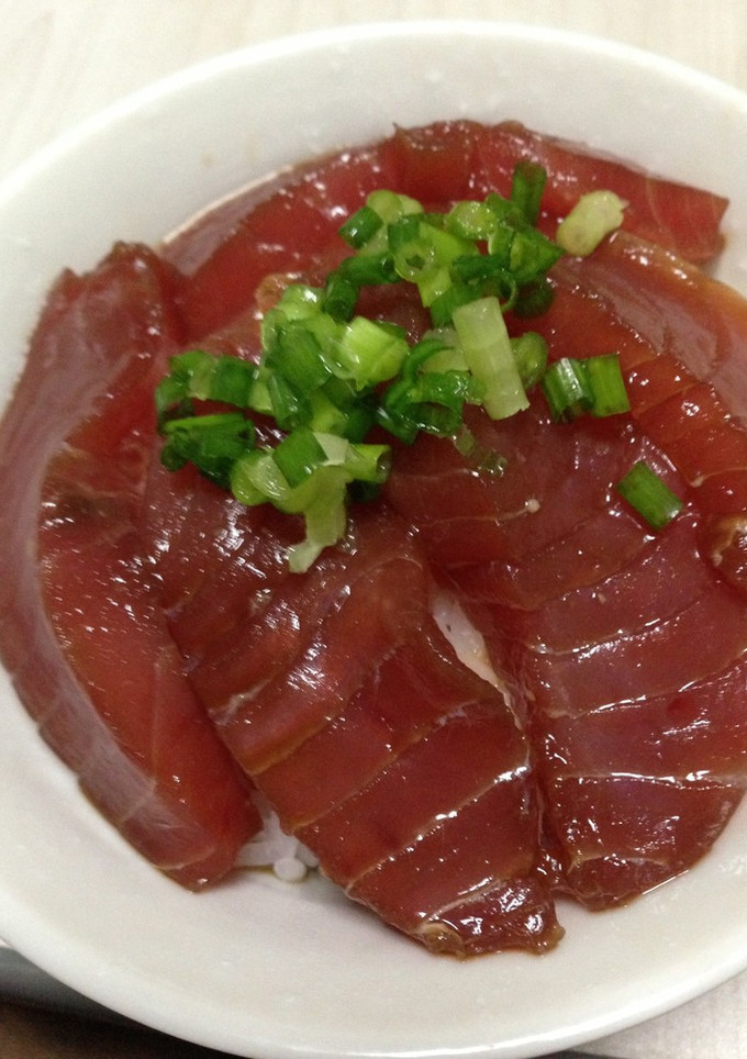 簡単！マグロの漬け丼(刺身の漬けダレ)-レシピのメイン写真