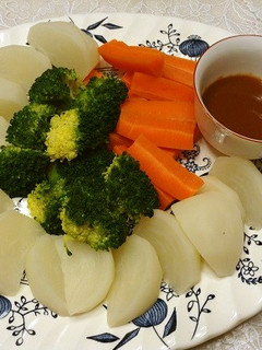 茹で野菜のはちみつ味噌トマト ディップ添-レシピのメイン写真