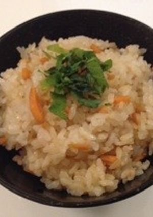 鮭のアラで鮭ご飯♡節約料理-レシピのメイン写真