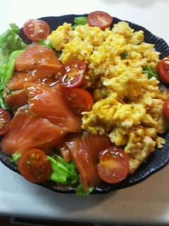 変わり親子のサラダ風丼-レシピのメイン写真