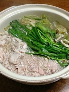 簡単ズボラ鍋☆レタスと豚肉の美肌鍋♪-レシピのメイン写真