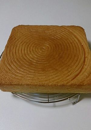 21センチ角パイレックスのスポンジケーキ-レシピのメイン写真