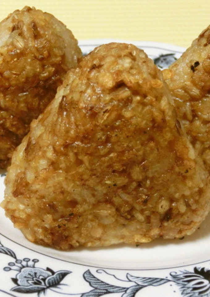 かつお風味の簡単焼きおにぎり-レシピのメイン写真