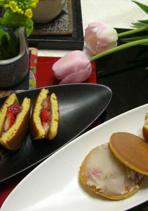 フライパンで出来る和菓子 春の苺どらやき-レシピのメイン写真