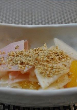 カブと柿とハムのさっぱり和え-レシピのメイン写真