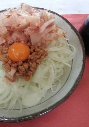 究極のヘルシーコラボ！オニオンと納豆-レシピのメイン写真