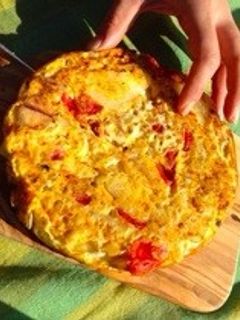 【山/キャンプごはん】具だくさんオムレツ-レシピのメイン写真