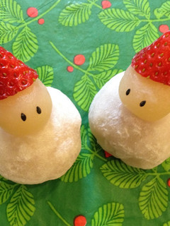 クリスマスのいちご大福-レシピのメイン写真