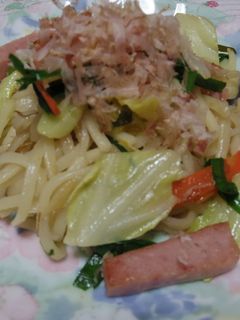 野菜たっぷり☆スパム入り沖縄風焼きうどん-レシピのメイン写真
