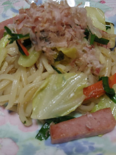 野菜たっぷり☆スパム入り沖縄風焼きうどん-レシピのメイン写真